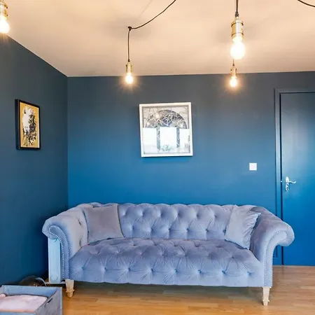 Апартаменти Midland Mews Contemporary 2 Bedrooom Apartment